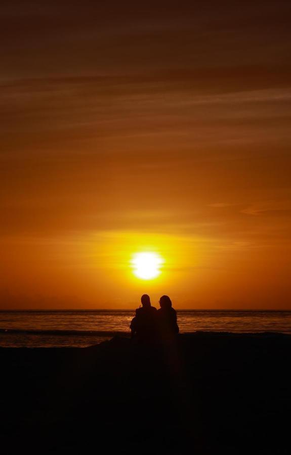 Cowry Inn Fulidhoo Luaran gambar